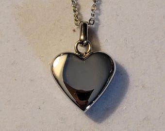 Collar de urna de corazón de plata: Joyas de cremación para cenizas