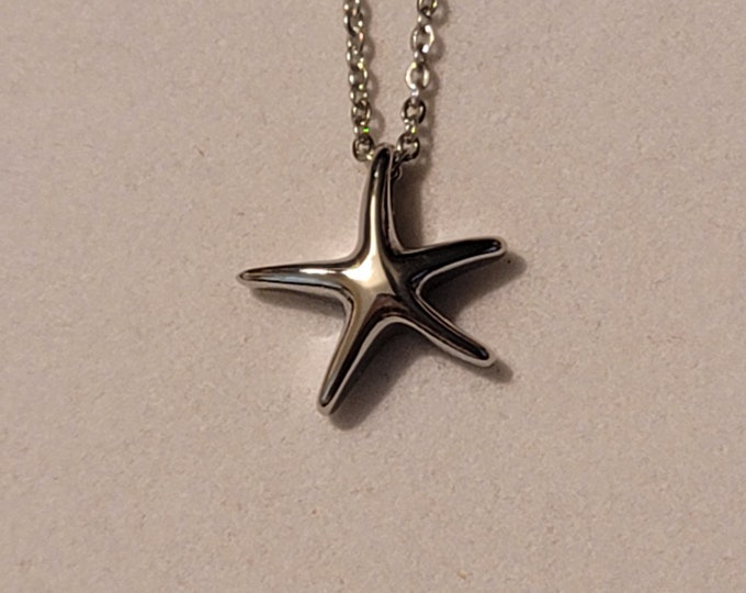 Silver Sea Star Cremation Urn Necklace, Cremation Jewelry, Urn Jewelry, Memorial Jewelry,  Urn Necklace, Seafish Urn, Necklace, Gift, Ashes