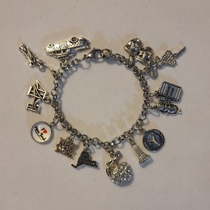 Silver New York Chain Bracelet, New York Charm Bracelet, Bracelet, New York Bracelet, Charm Bracelet, Chain Bracelet, Gift, New York, NY