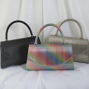 Skimrande texturerad mini-kvällsväska med topphandtag - Kuvertväska för tillfällen