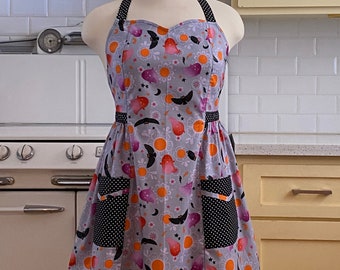 Betty Plus Size Retro Apron - Halloween Ghosts and Owls