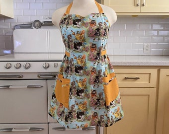 Retro Apron Plus Size - Retro Kittens Cat on Blue - BETTY Sweetheart Neckline