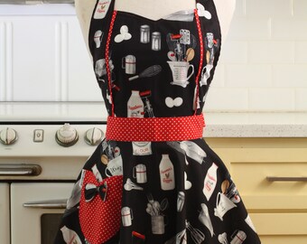 The MAGGIE Vintage Inspired Baking Theme on Black Full Apron