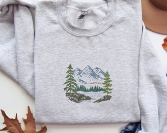 トップス TTTMSW Tree embroidery sweat shirt 新品】TTT MSW Tree embroidery sweat shirt