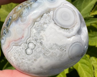 8th Vein Ocean Jasper Palm Stone