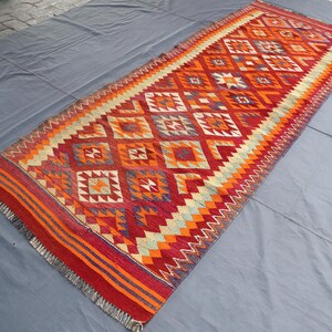 Alfombra Kilim antigua de 4 x 11 pies de ancho, alfombra geométrica tribal de tejido plano afgano, alfombra de lana hecha a mano, alfombra vintage para pasillo de cocina, alfombra de entrada