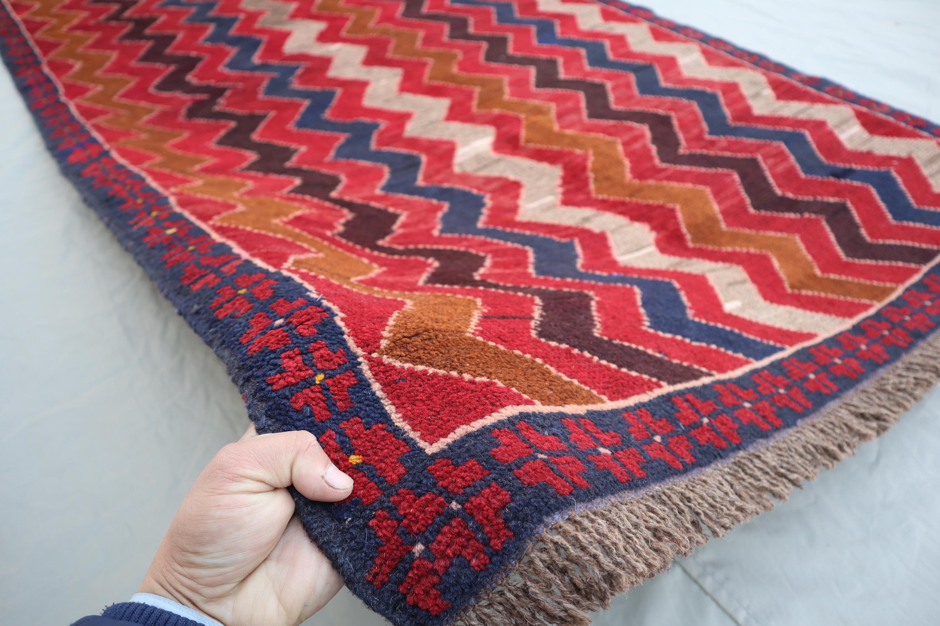 カッチ刺繍　ラグ　未使用　インド　手仕事　値下げ　希少　一点もの f690ab99cb12dbc3e11bc92ce825c0