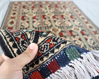 Handgeknoopt Afghaans Turkmeens-wollen vloerkleed: 3,3 x 5,0 ft, bukhara-ontwerp