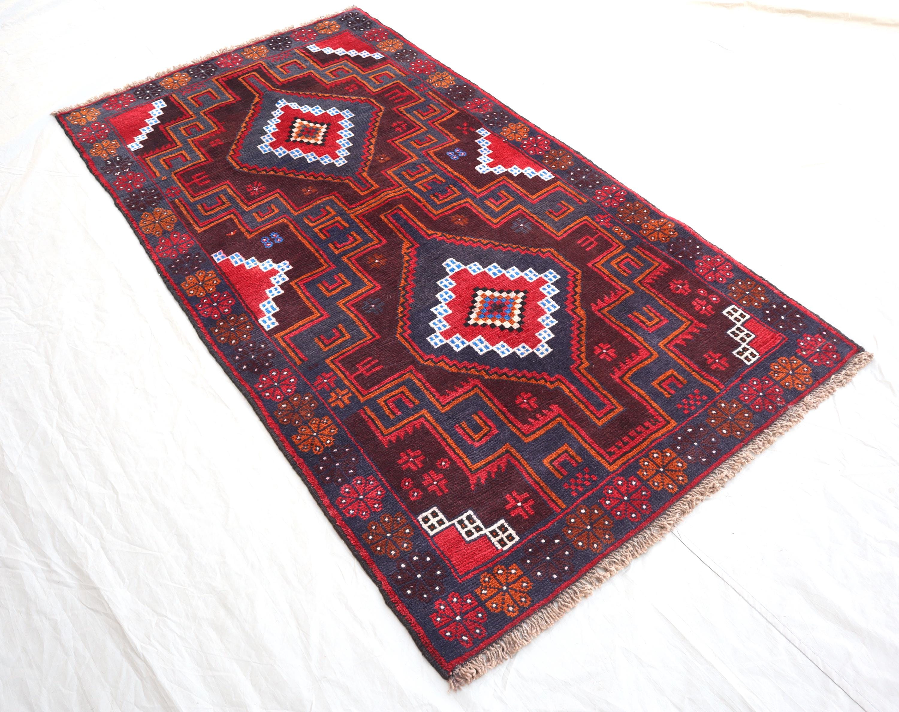 カッチ刺繍　ラグ　未使用　インド　手仕事　値下げ　希少　一点もの バンジャラ② インド刺繍レアパッチワークラグ手仕事