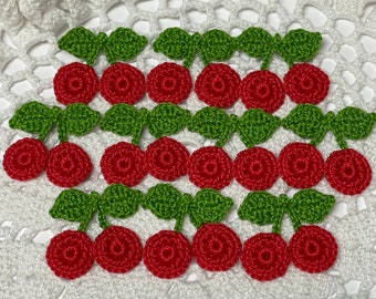 10 piezas de apliques de cereza de ganchillo ROJOS