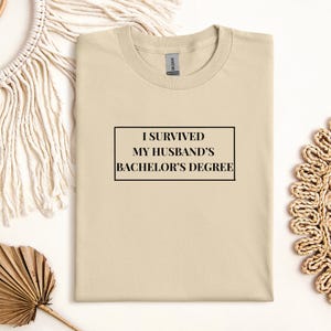 Ich überlebte den Bachelor-T-Shirt meines Mannes