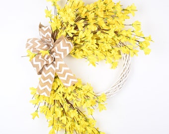 Spring Wreath | 26inch Wreath ｜Forythia | Home decor | Front door wreath |