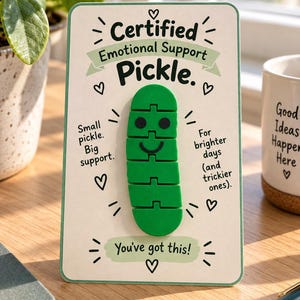 Emotionellt stöd Pickle Fidget, rolig pickle-present, 3D-utskriven fidget-leksak, söt skrivbordskompis, stresslindrande present, kollega-present