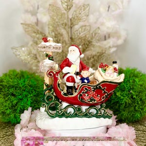 SANTA’S JOURNEY - Royal Doulton