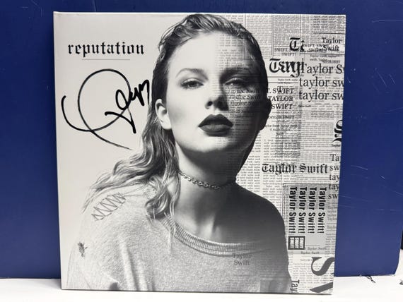 Taylor Swift reputation サインのみ Lot Detail - Taylor Swift Signed