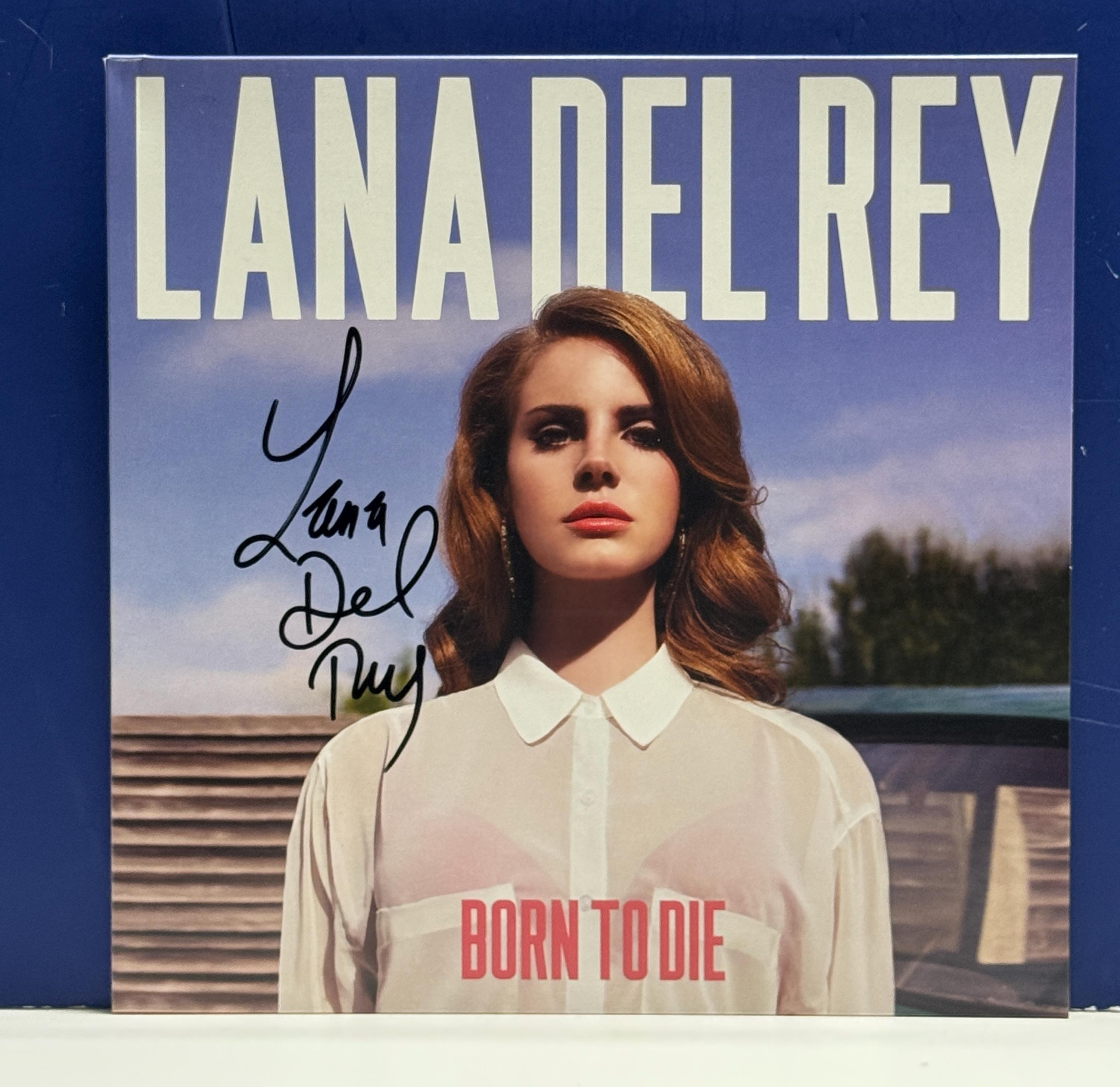 M*e様 Lana Del Rey　直筆サイン入りCD il_fullxfull.8111756581_5hfn.jpg
