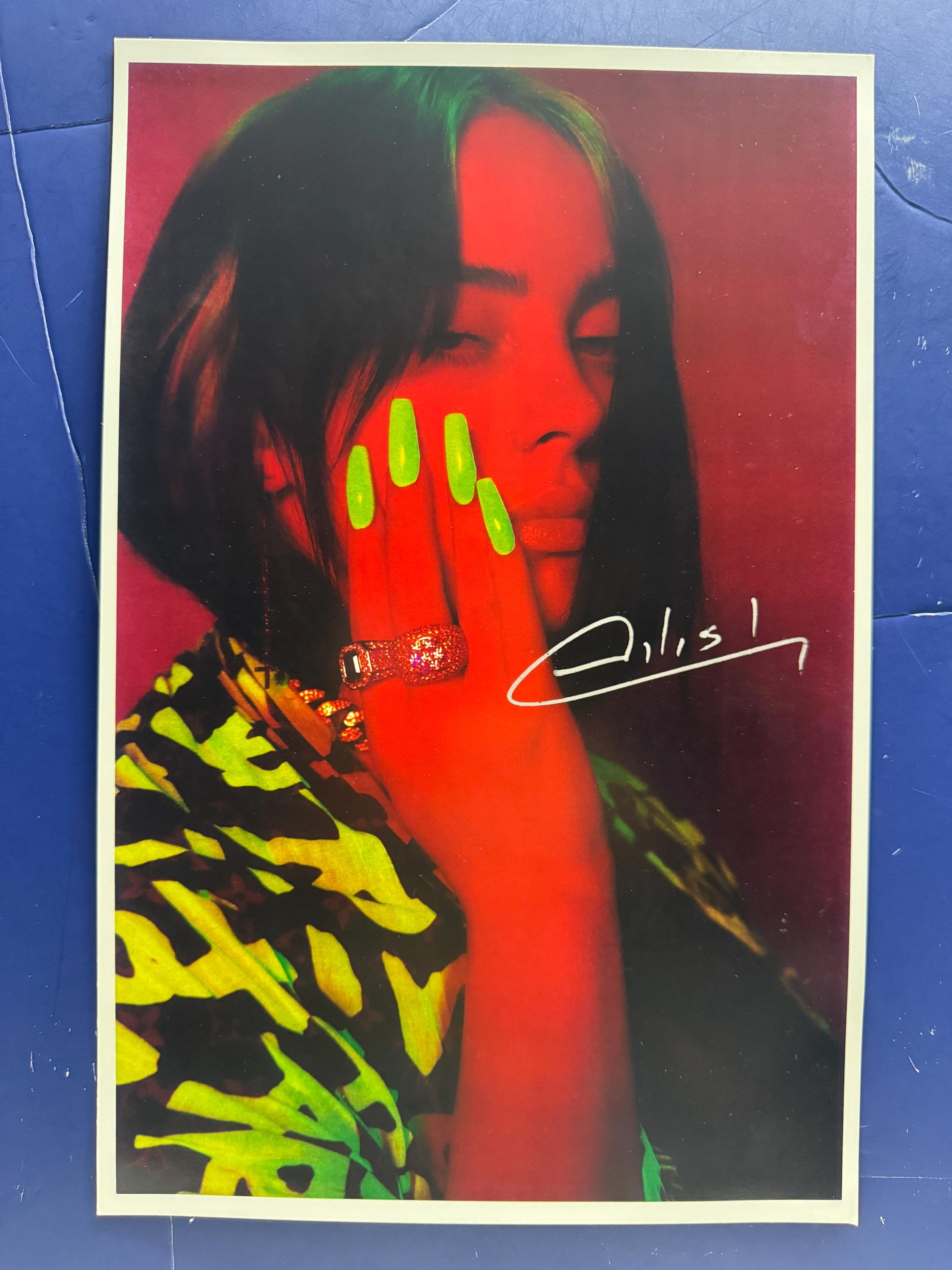 Billie Eilish - Etsy eilish 日本 CD ビリー・アイリッシュ直筆サイン