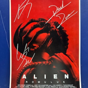 Póster de película firmado por 3 miembros del reparto de Alien Romulus, certificado de autenticidad