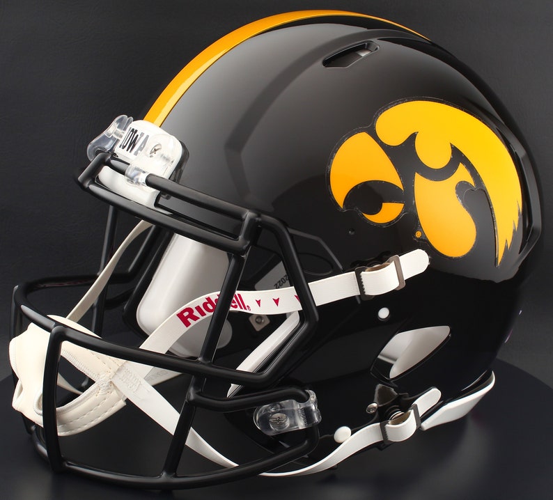 Iowa Hawkeyes NCAA Riddell Speed Full Size Replica Football Helmet - Etsy