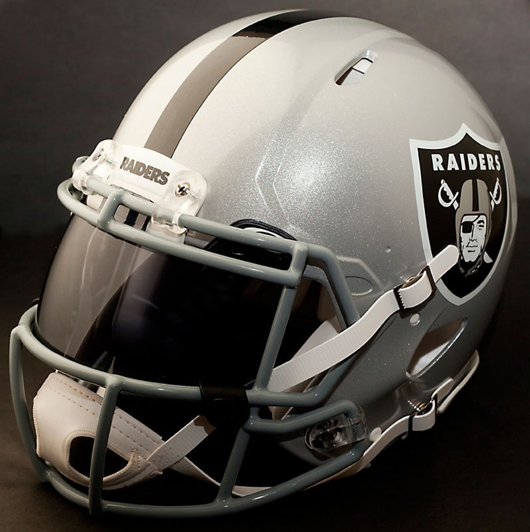 Las Vegas Raiders NFL Riddell Speed Full Size Replica Football Helmet ...