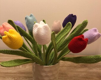 Tulipán de ganchillo | Regalo floral hecho a mano | Ramo de tulipanes | Decoración floral de ganchillo | Regalo para el Día de la Madre | Regalo de cumpleaños