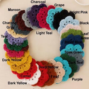 Gehaakte bloemenonderzetters | Handgemaakte kleurrijke drankonderzetters | Bloemenonderzetter voor mokken | Cadeau voor een housewarming in het VK | Boho tafeldecoratie | Per stuk of set