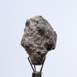 Lunar Meteorite, 3.8g Feldspar Breccia, Natural meteorite,from Bechar Algeria ET114