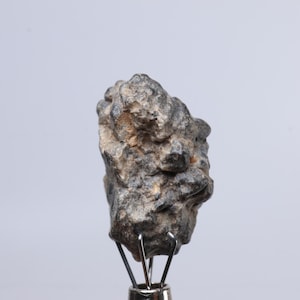 Lunar Meteorite, 3.8g Feldspar Breccia, Natural meteorite,from Bechar Algeria ET95