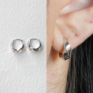 Twisted Wavy Huggie Hoop Earrings, Thick Silver Hoops, Sterling Silver Huggies, Chunky Huggie 8mm, Silver Huggie Earrings, Gift for Her