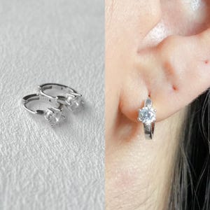 Dainty Diamond Stone Huggie Earrings, Crystal Hoop Earrings, CZ Huggie Hoops, Small Silver Hoop Earrings, Gift for Her, Birthday Gift