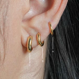 Tiny Everyday Hoop Earrings Set, Small Silver Hoops, Small Gold Hoops, Sleeper Huggie Hoops Clicker, Small Huggies, Gift for Her, Birthday