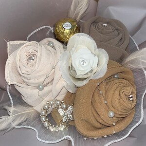 Hijab veil bouquet to personalize Mother's Day Eid wedding image 10