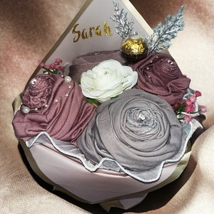 Hijab veil bouquet to personalize Mother's Day Eid wedding image 4