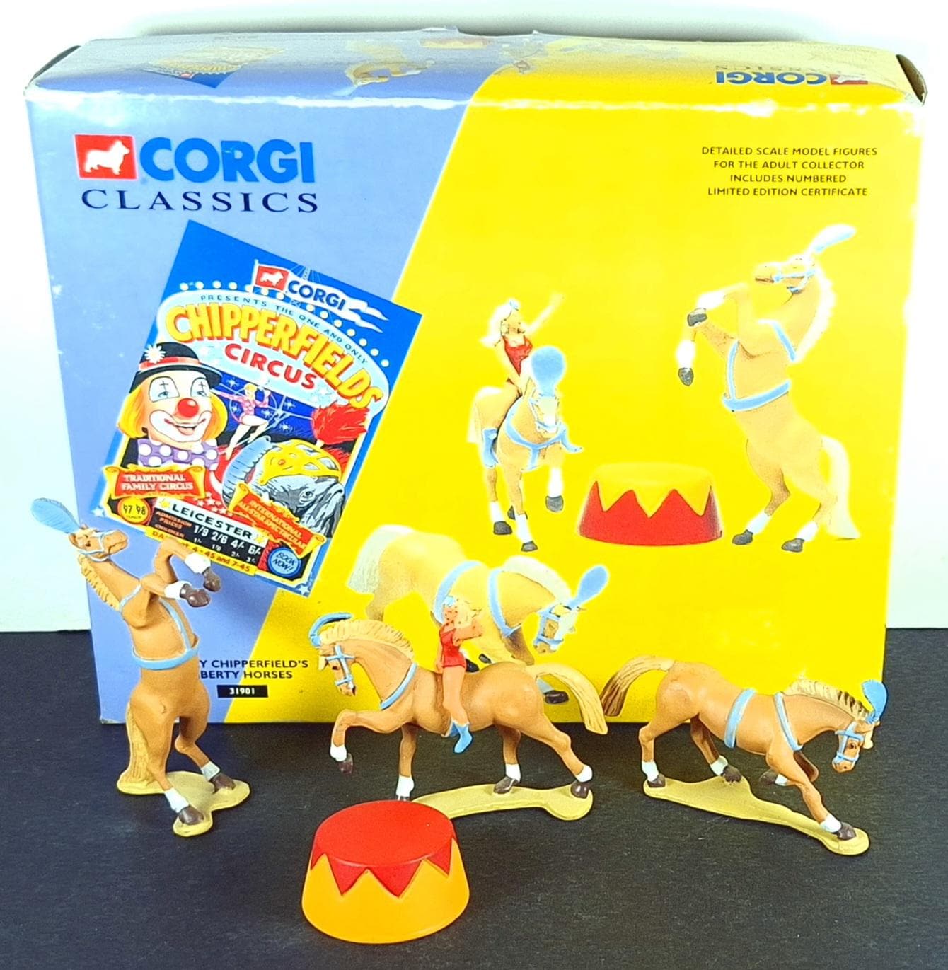 Boxed Corgi Chipperfields Circus Mary Chipperfields Liberty Horses
