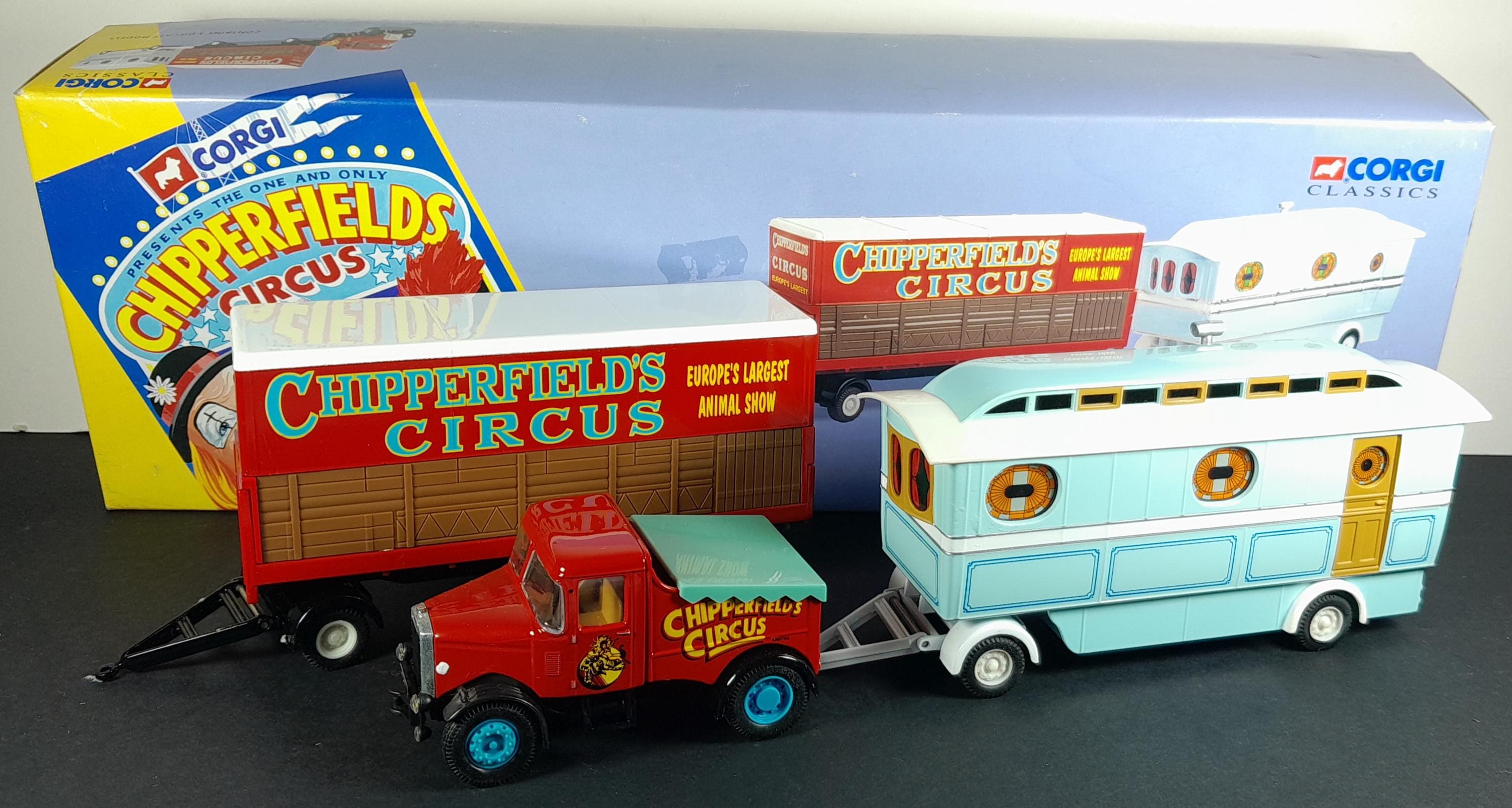 コーギー　Corgi Chipperfields Circus 箱入り　英国 Boxed Corgi Chipperfields Circus Scammell Highwayman, Trailer