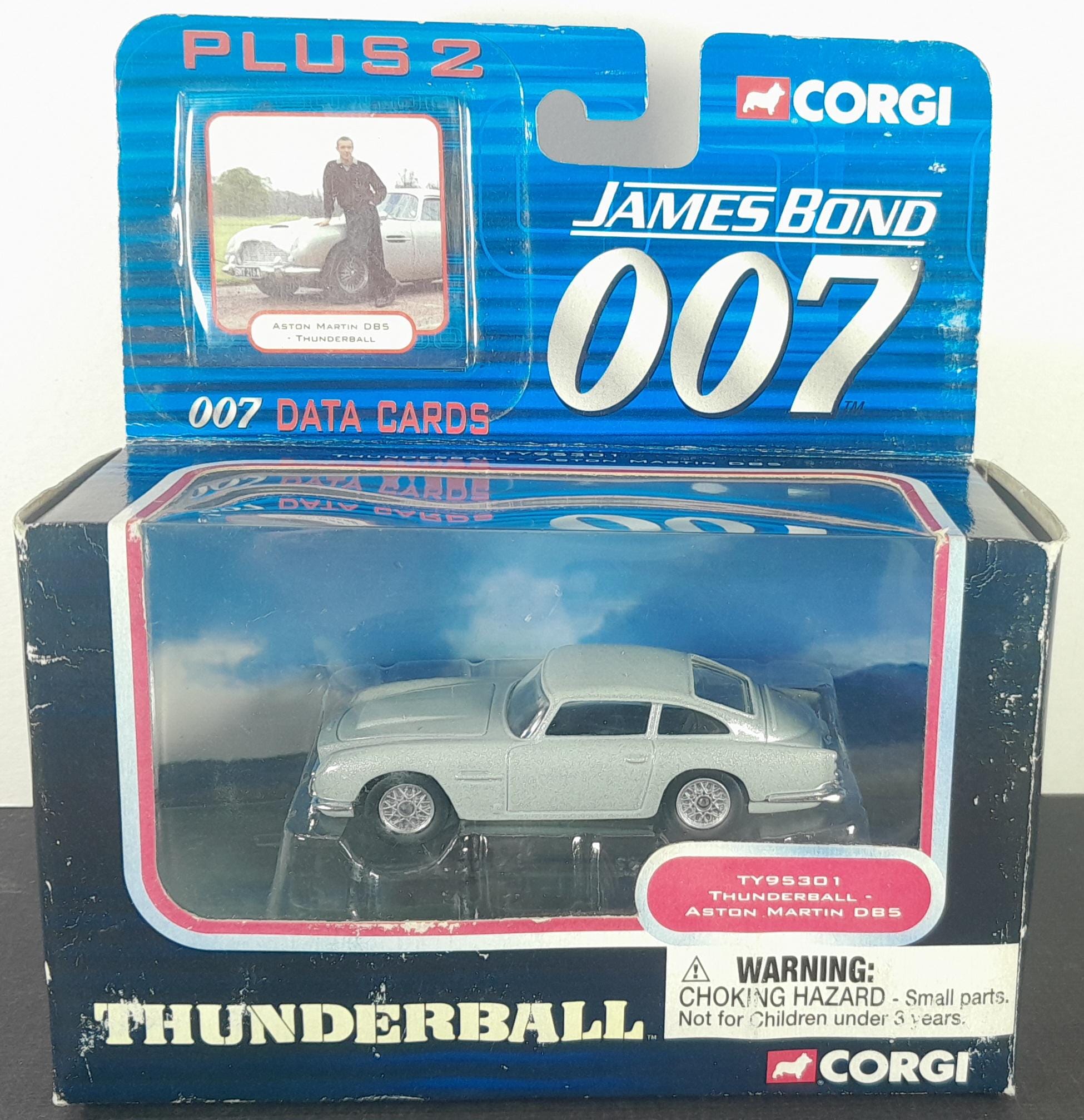 Corgi 007 - Aston Martin DB5 - Voiture Miniature James Bond