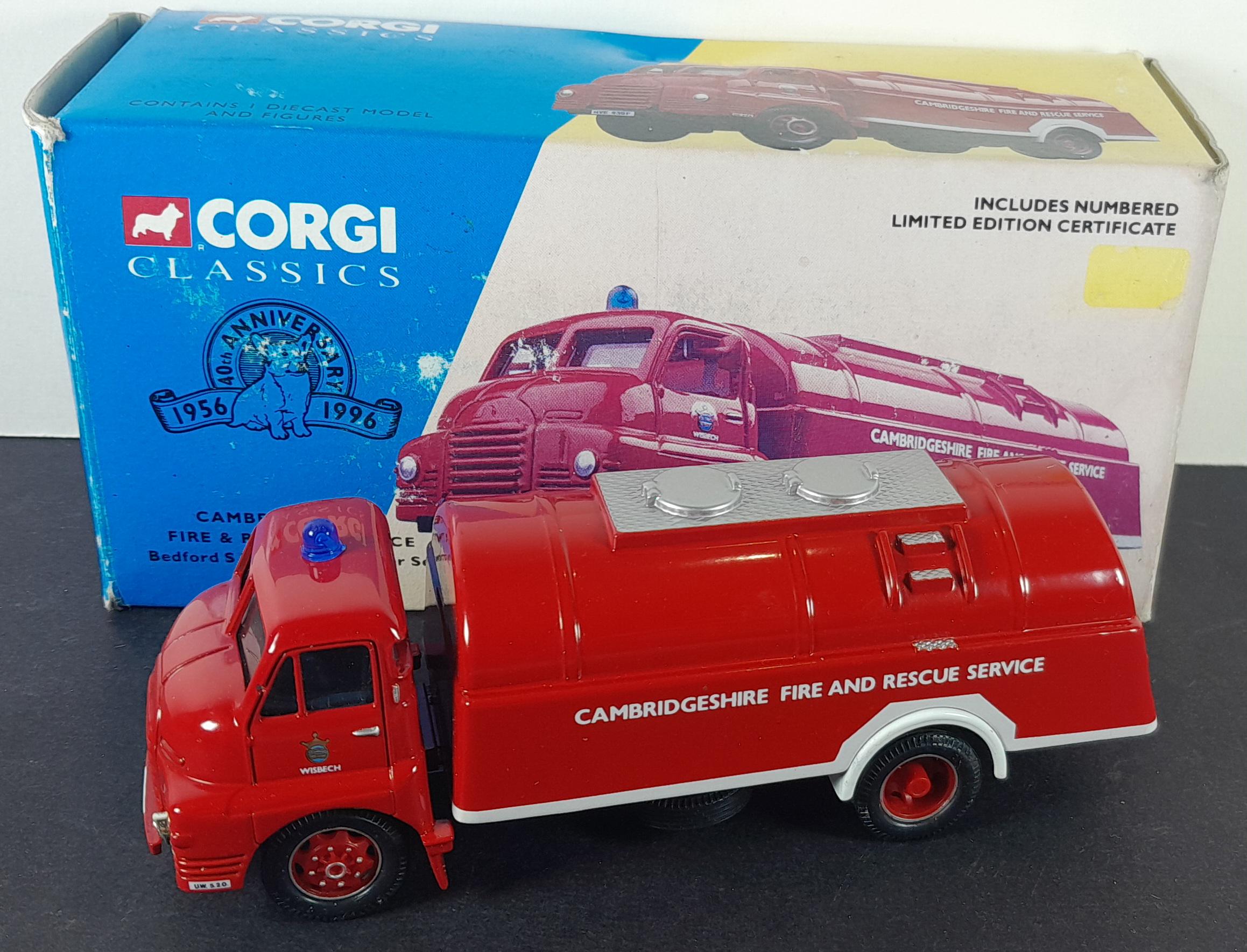 Boxed Corgi Cambridgeshire Fire & Rescue Service Bedford S