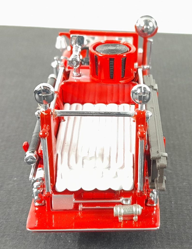 Matchbox 1932 Ford AA öppen hytt brandbil - YFE09 (1224) bild 5