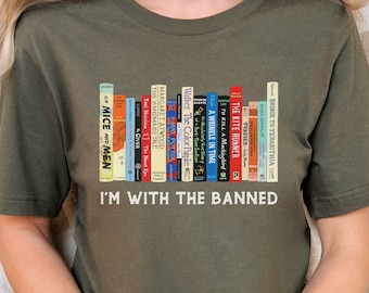 I'm With The Banned, Unisex Superweiches Premium-Grafik-T-Shirt, Leseshirt. Bibliothekar-Shirt, Verbotene Bücher-Shirt, Verbotene Bücher-T-Shirt