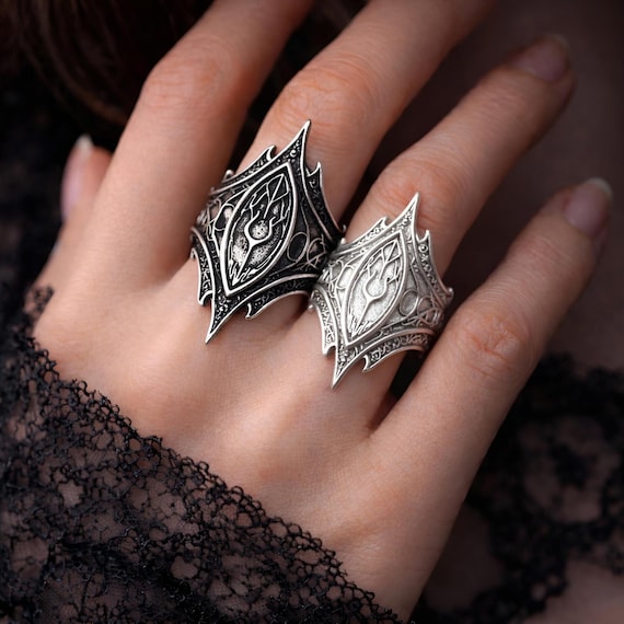 Gothic Armor Shield Ring Adjustable Silver Medieval Fantasy Statement Ring Dark Academia Punk Biker Jewelry Gift for Her Him