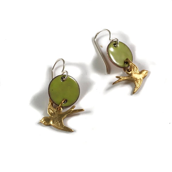 singing songbirds enamel earrings / neon lime green with brass