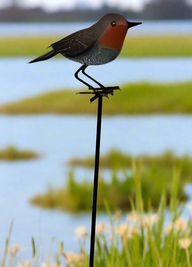 Handmade Powder Coated Robin on a Pole Sculpture 130cm Tall - Etsy UK