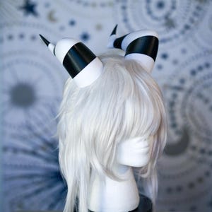 Impish Specialist 3D-geprinte cosplay hoorns hoofdbandbundel, DnD | XX | Inclusief hot-swappable magnetische hoofdband