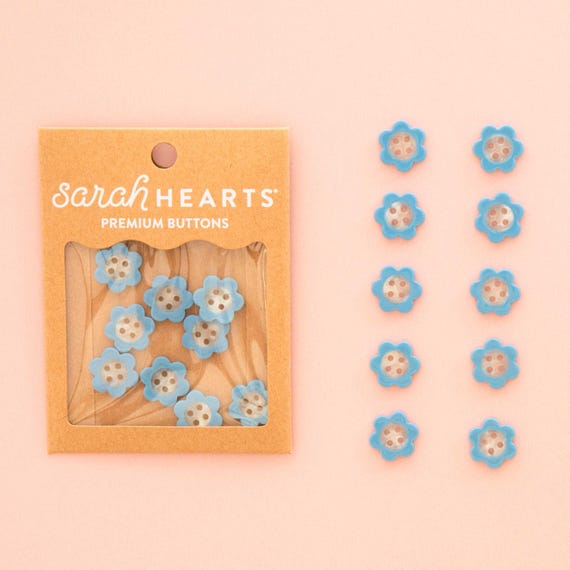 Blue Daisy Flower Small 5/8" / 15mm Buttons - Cellulose Acetate - Sewing Buttons by Sarah Hearts (10 Pack)