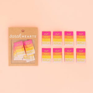 Cut Sew Press Rapport gewebte Etiketten - Gebunden mit einem Band - 8er Pack - Nähetiketten für Kleidung - Nähgeschenk
