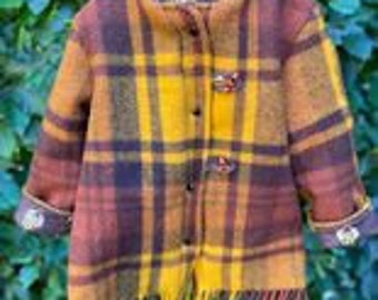 Childrens Vintage Coat Hawthorn Hawks Size 4 100% wool, cotton lined