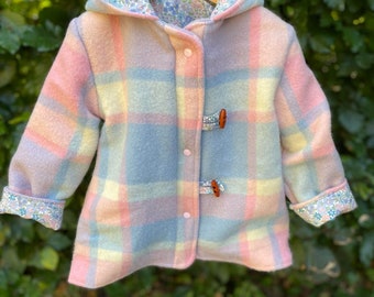 Childrens Vintage Coat Pink and Blue Check Size 3 100% wool, cotton lined