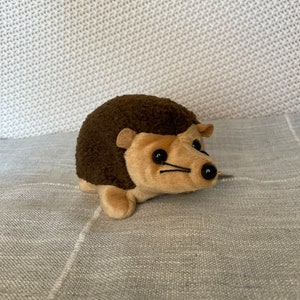 Prickles - Ty Beanie Babies - Hedgehog