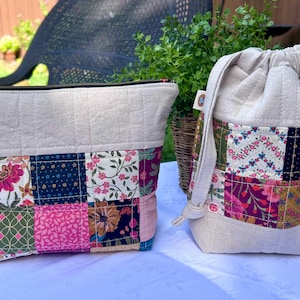 Quilted Patchwork and Linen Zipper Pouch and Drawstring Bag Set