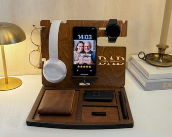 Estación de acoplamiento para hombre, mantiene todos los artículos personales organizados, regalo para él, regalo del Día del Padre, regalo personalizado para esposo.